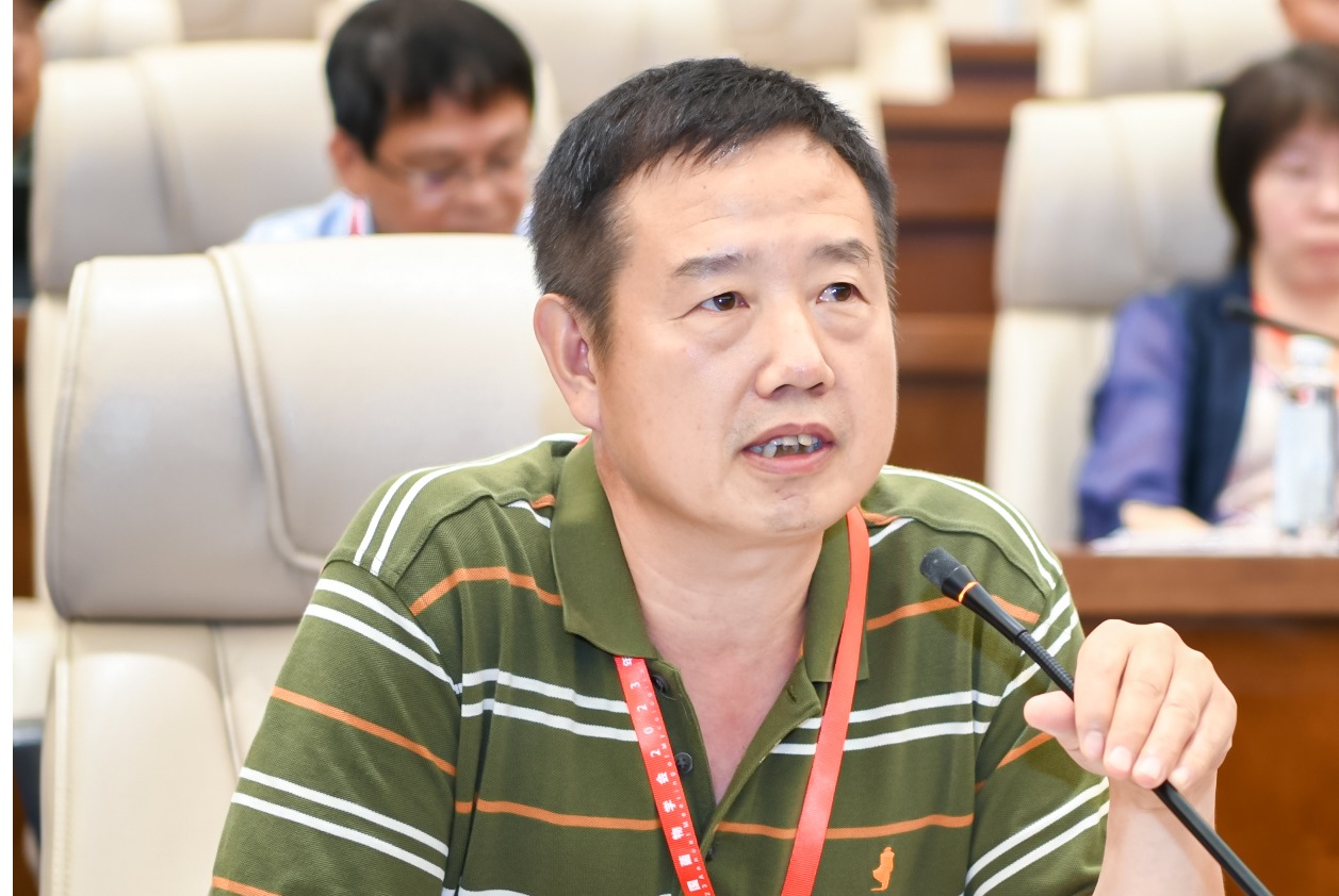 Yucheng Dai